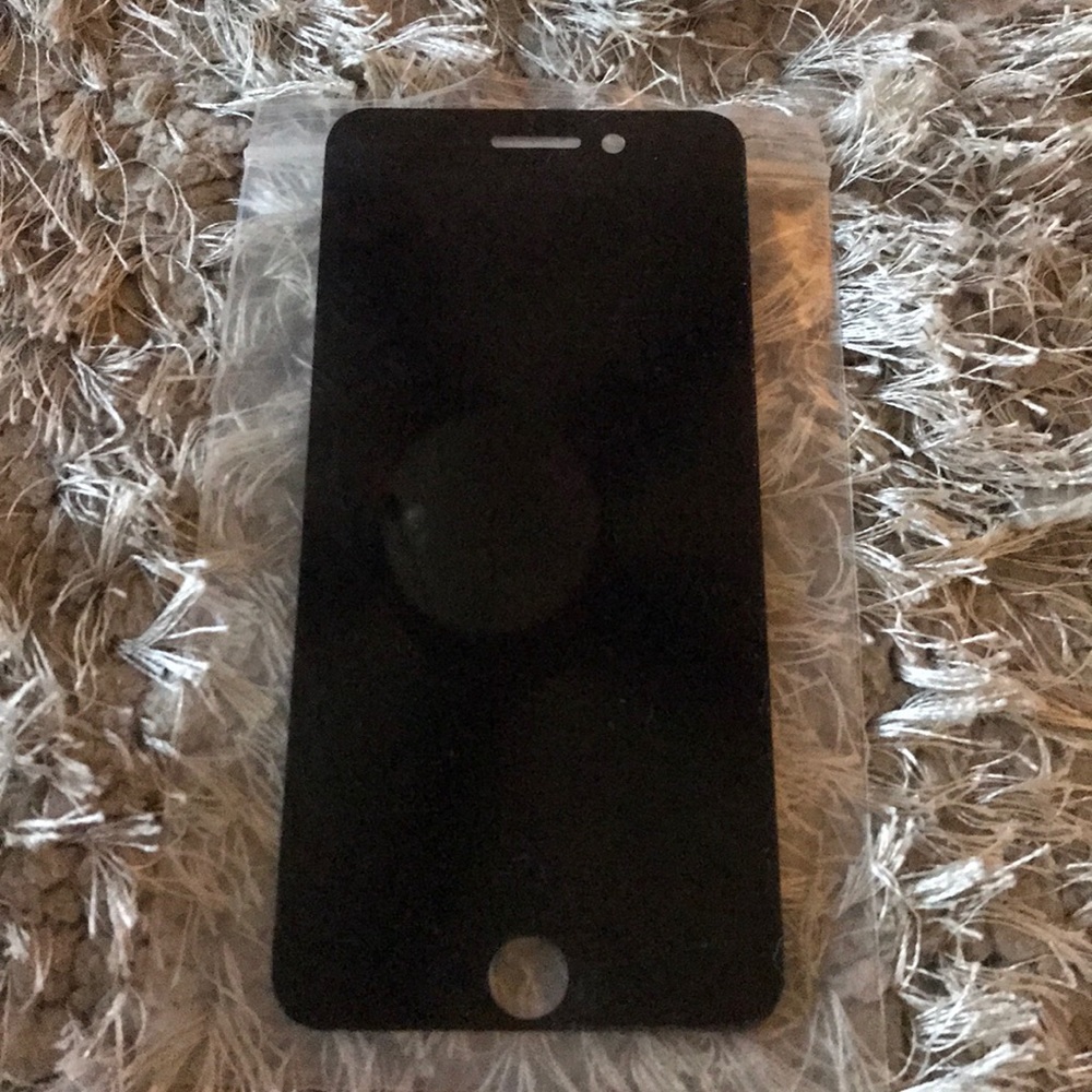 Privacy Screen Protector - Picture 3 of 3